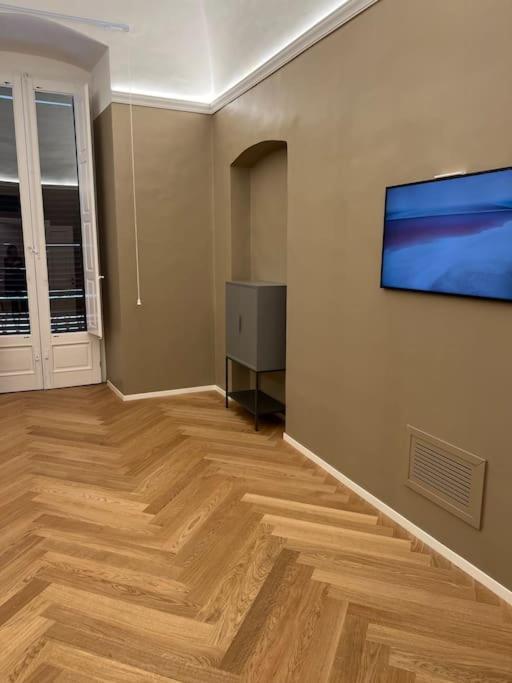 Meh Luxury Apartment City Centre Bari Dış mekan fotoğraf