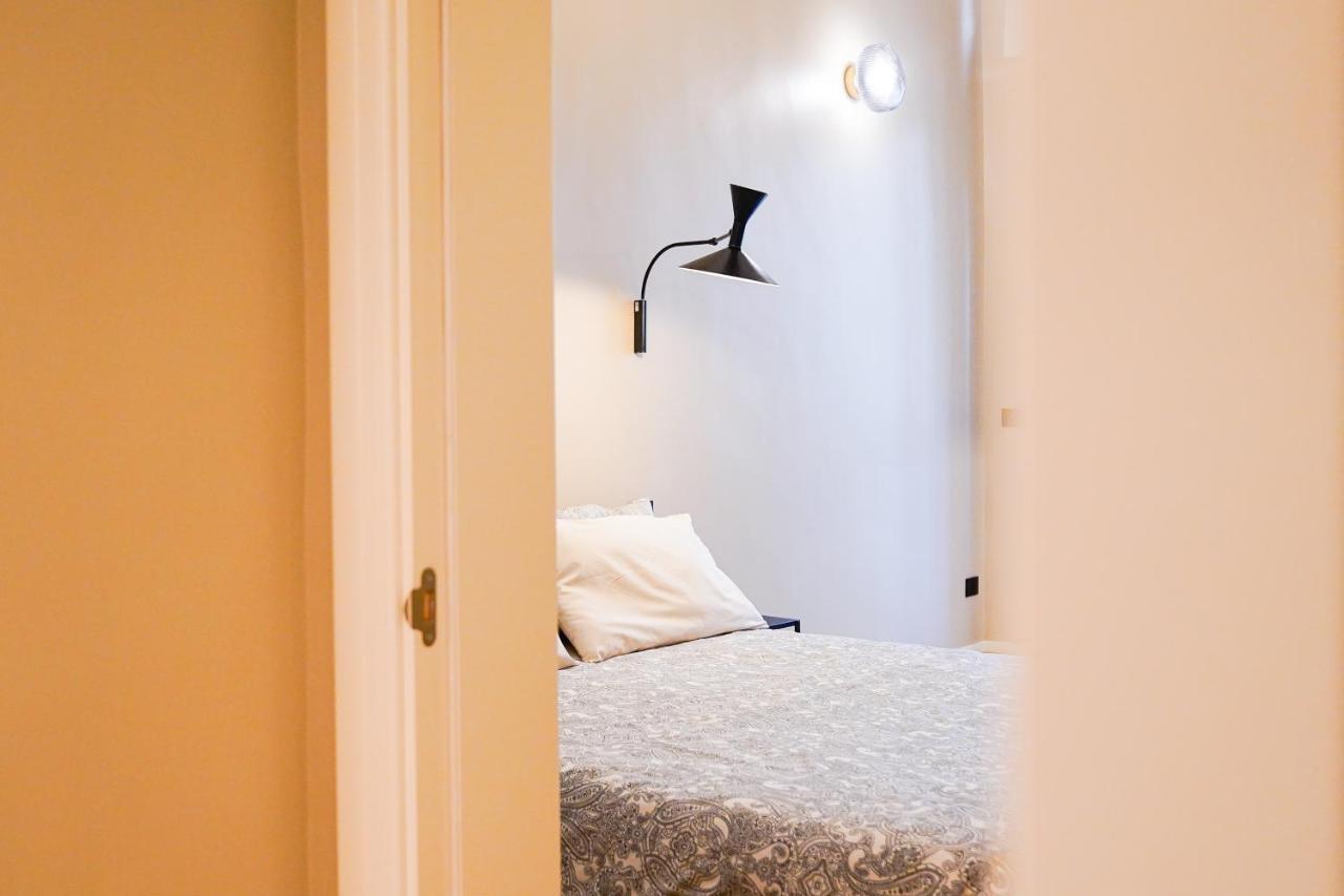 Meh Luxury Apartment City Centre Bari Dış mekan fotoğraf
