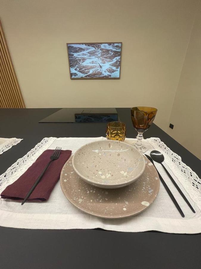Meh Luxury Apartment City Centre Bari Dış mekan fotoğraf