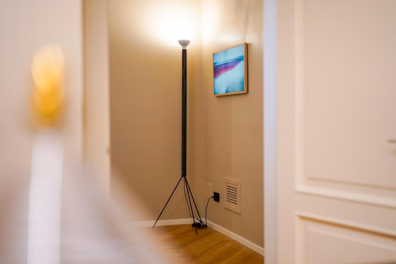 Meh Luxury Apartment City Centre Bari Dış mekan fotoğraf